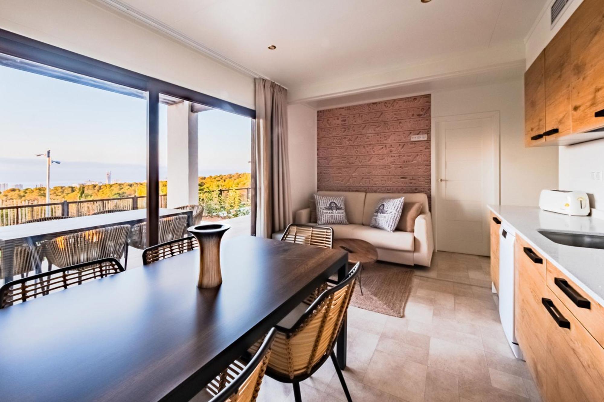 Four Points By Sheraton Costa Blanca Villas Benidorm Bagian luar foto