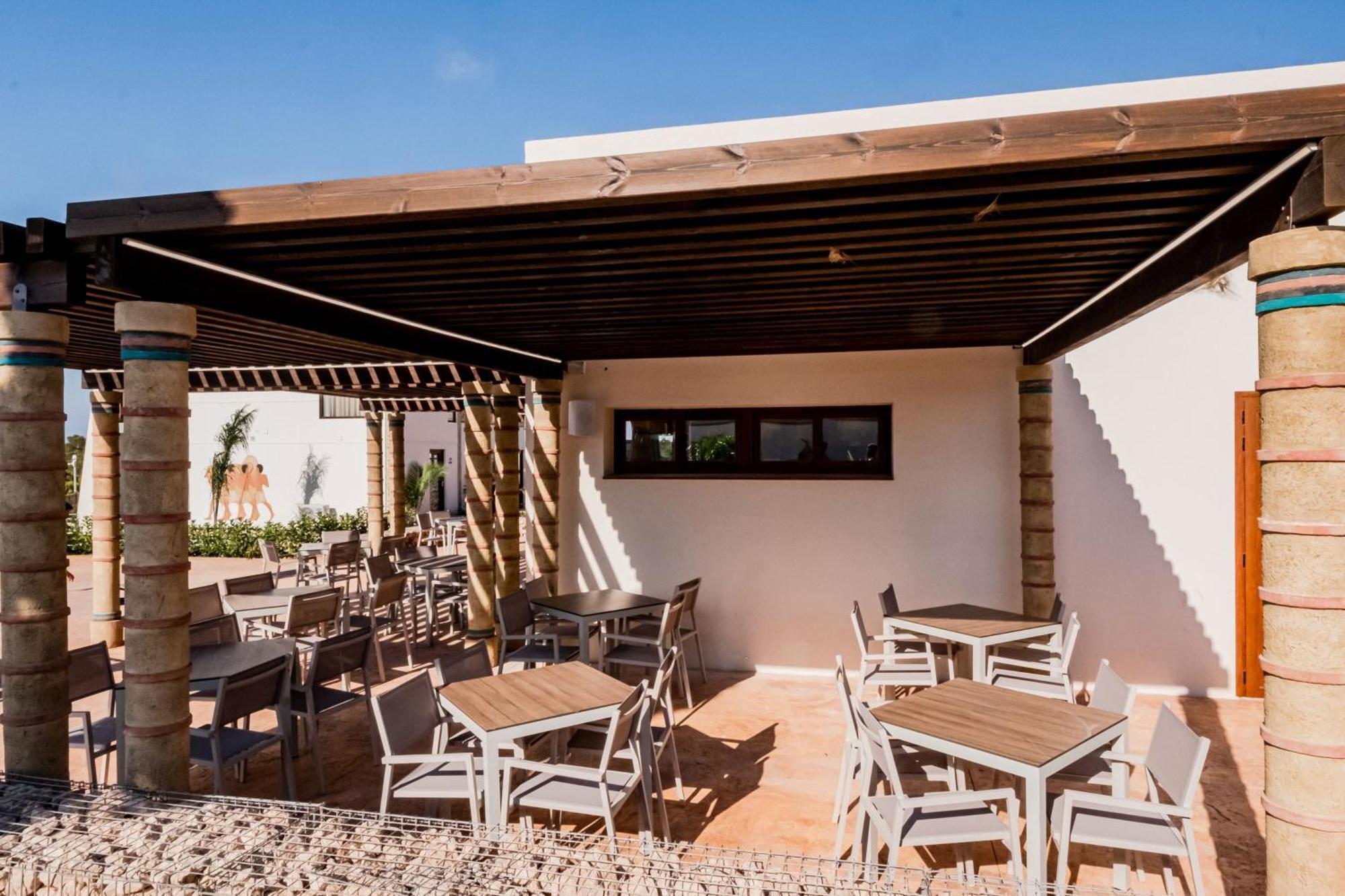 Four Points By Sheraton Costa Blanca Villas Benidorm Bagian luar foto
