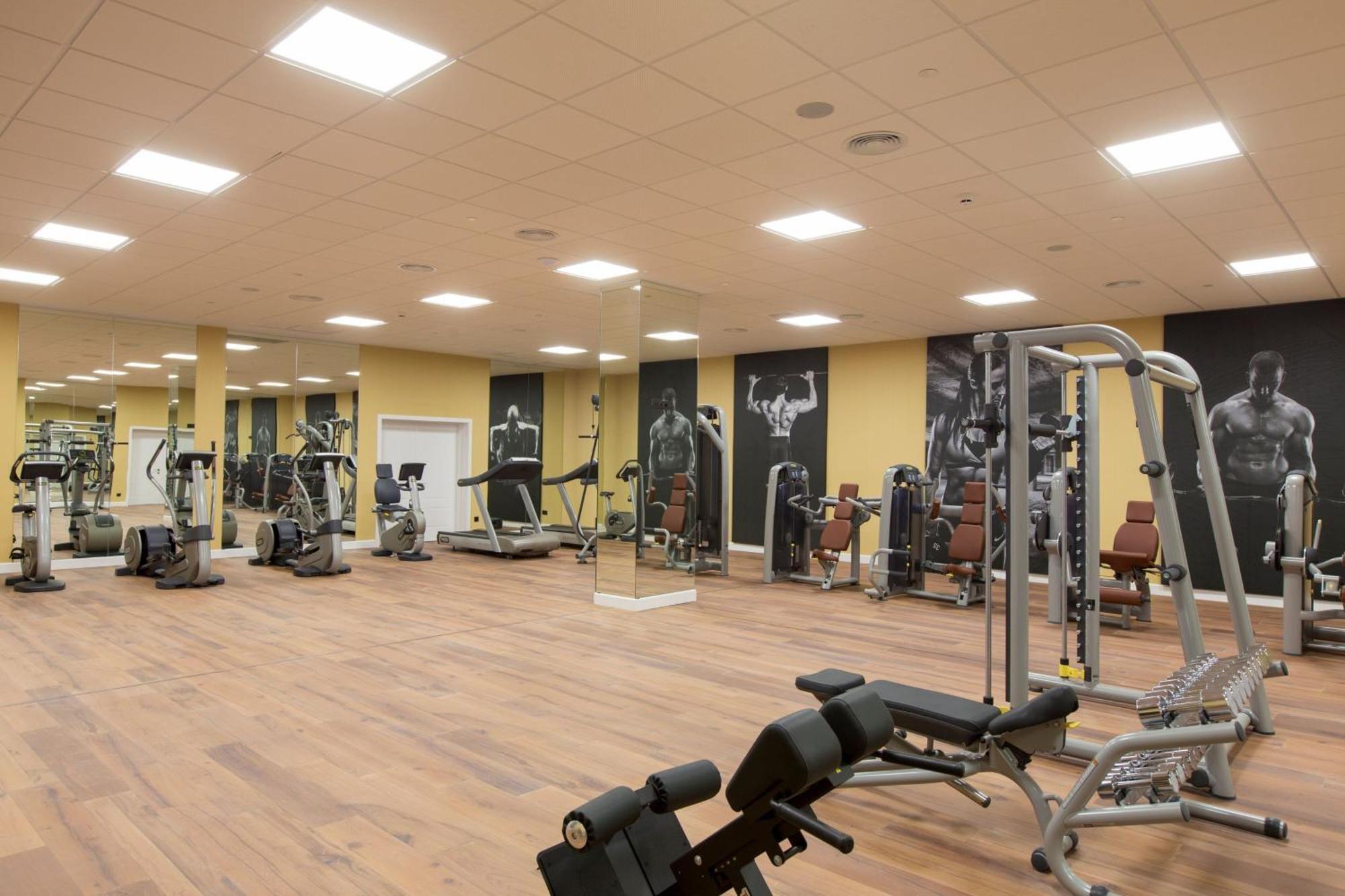 Four Points By Sheraton Costa Blanca Villas Benidorm Bagian luar foto