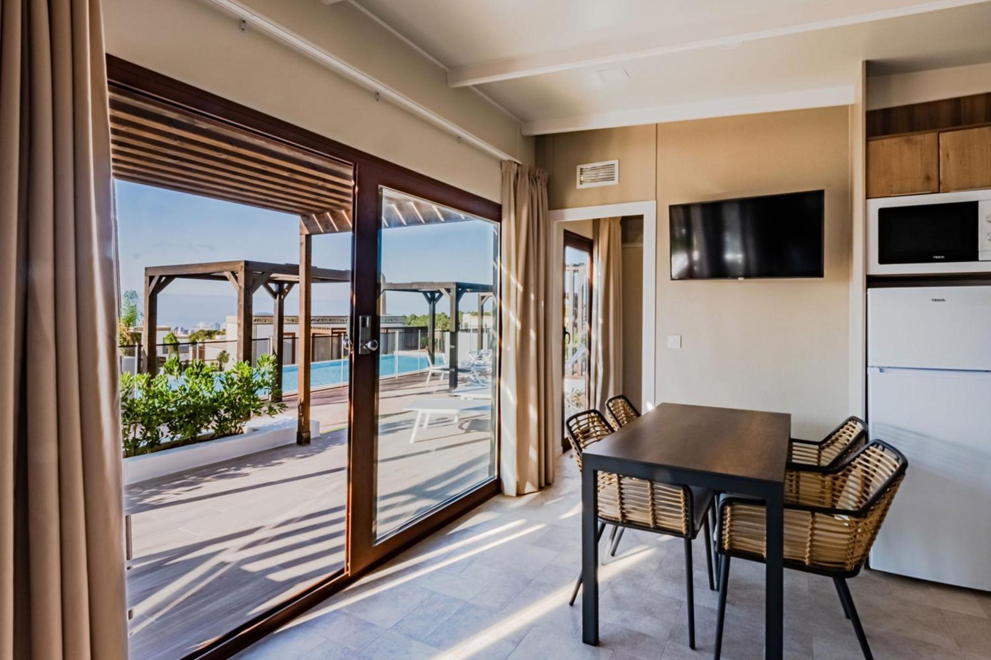 Four Points By Sheraton Costa Blanca Villas Benidorm Bagian luar foto