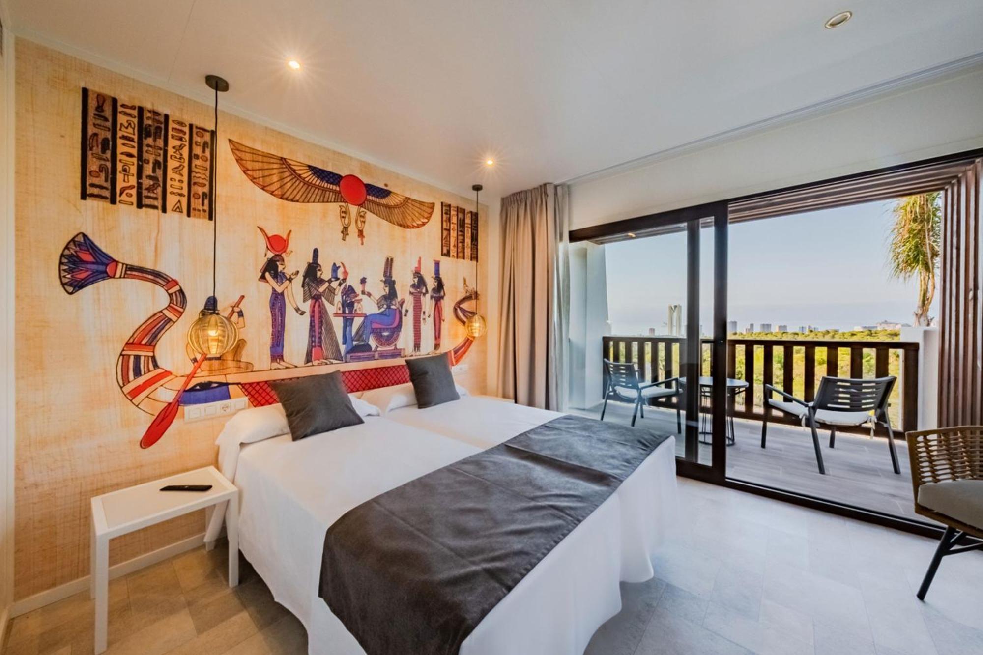 Four Points By Sheraton Costa Blanca Villas Benidorm Bagian luar foto