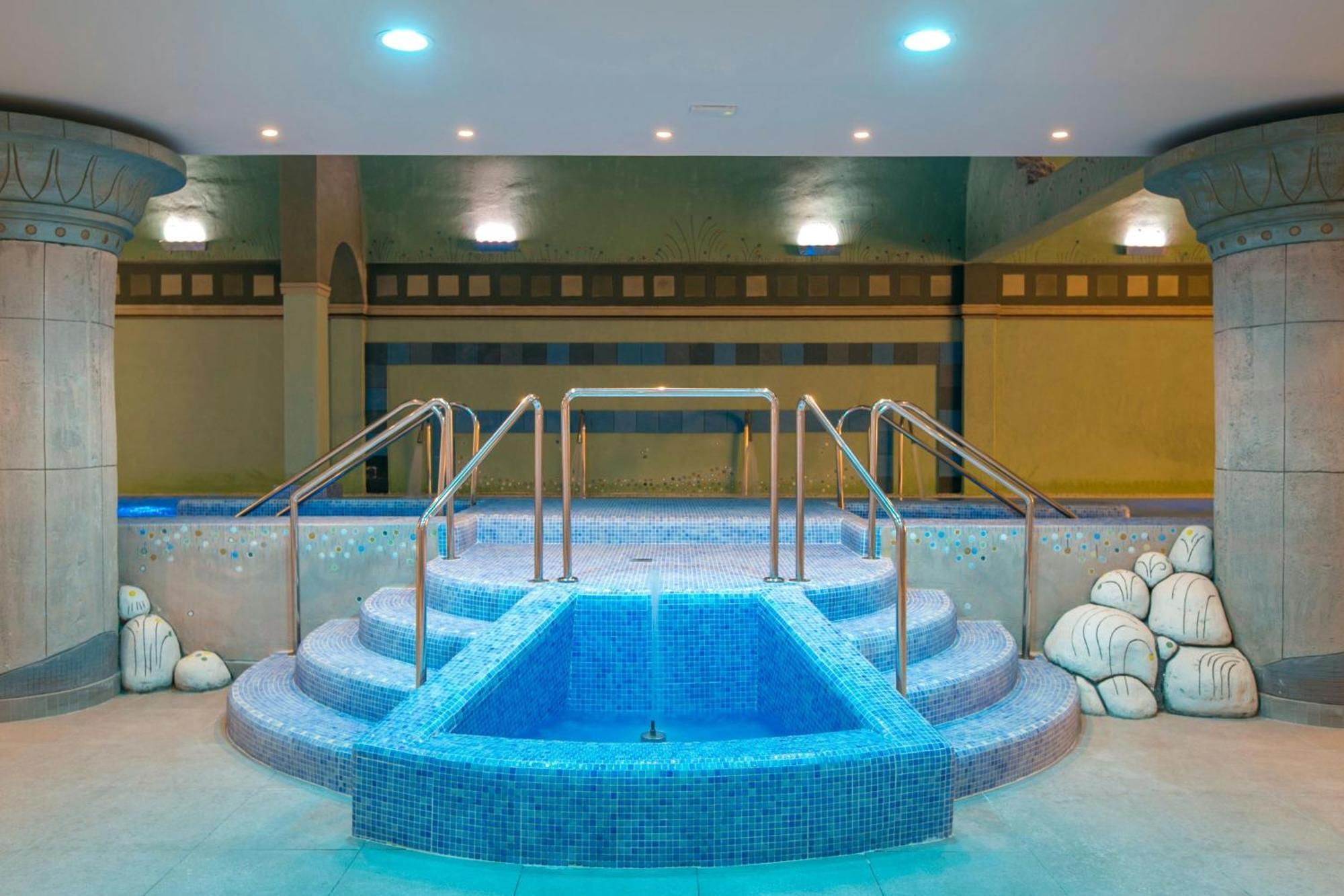 Four Points By Sheraton Costa Blanca Villas Benidorm Bagian luar foto